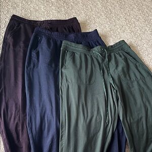 Lot of 3 Zella Live In Pocket Joggers - Purple, Navy, Green
